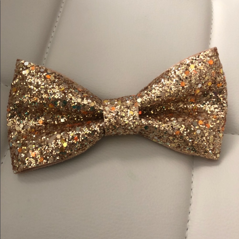 5 large 6” bows